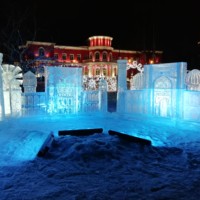 Eisskulptur beim Hyperborea Festival